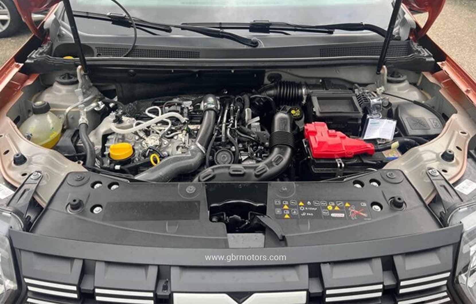 Renault Duster 2025 turbo petrol engine